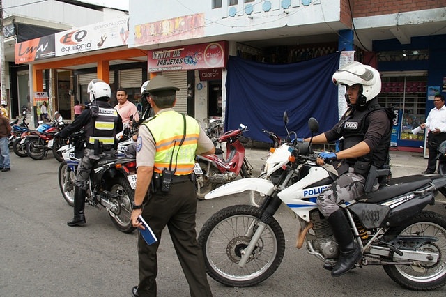 Al comisario municipal del cantón Vinces, en la provincia de Los Ríos, lo asesinaron de un certero disparo en la cabeza.