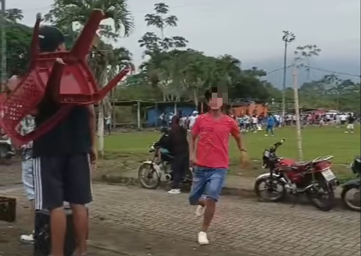 Balacera en partido de fútbol deja dos muertos