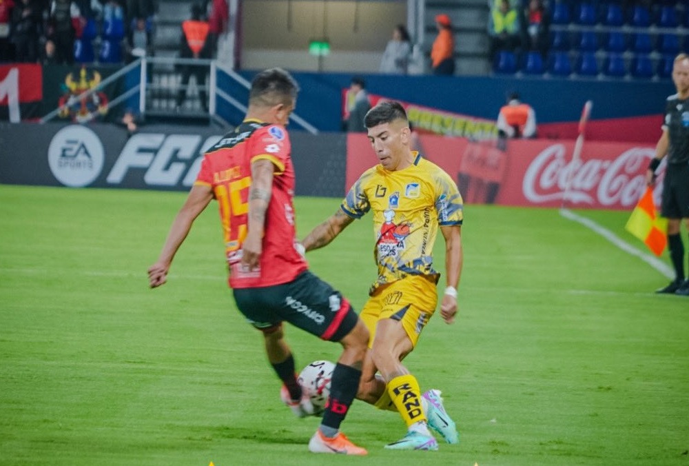Delfín derrotó al Deportivo Cuenca