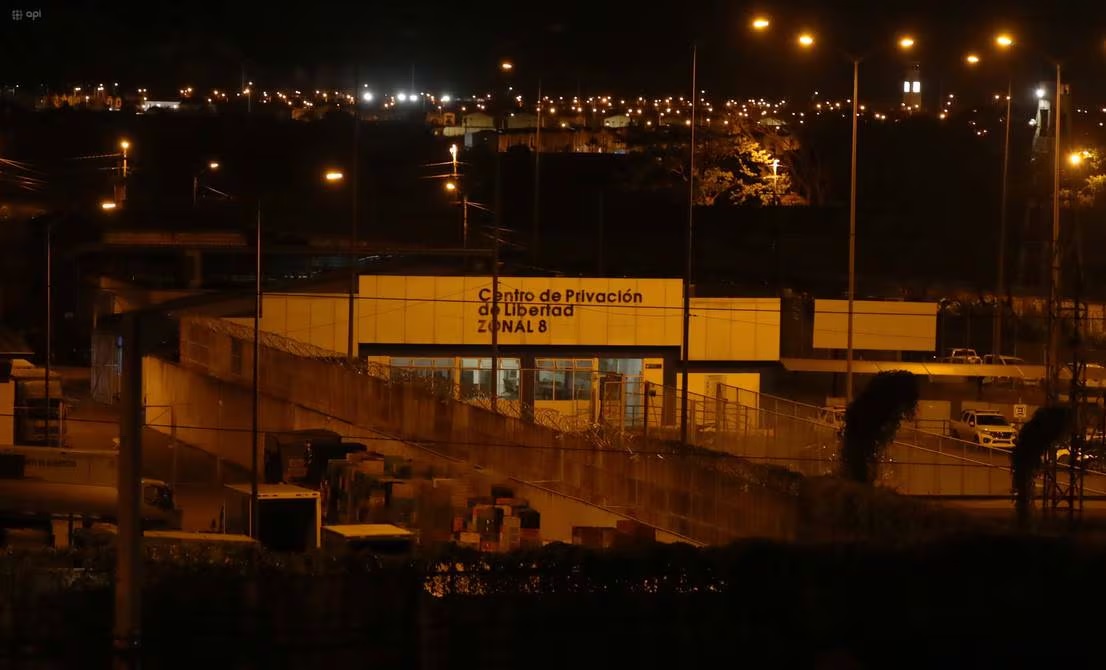 Varias horas duró la jornada de violencia en la cárcel Regional de Guayaquil la noche del miércoles 27 de marzo del 2024.