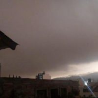 Volcán Sangay emite cenizas a 8.480 metros que cubre varias provincias