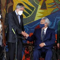 Moreno ordena detener contrataciones y compras de última hora en su Gobierno