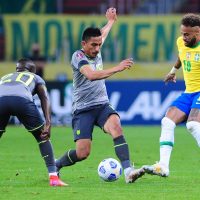 Ecuador perdió 0-2 ante el puntero Brasil
