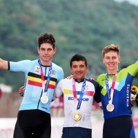 ¡Carapaz gloria olímpica! Ecuador llora lágrimas de oro