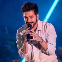 ¡Lleno total! Camilo hace vibrar España con su primer concierto