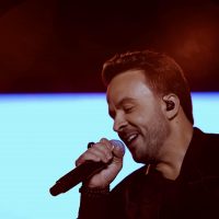 Luis Fonsi lanza un nuevo tema animando al perdón y la reconciliación