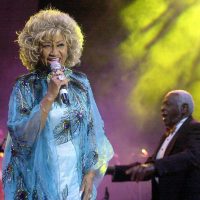 La reina de la salsa vuelve con la canción “Celia Cruz: La Bandera que Canta”