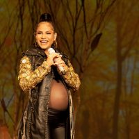 Natti Natasha: “La vida no vale la pena si no tiene una pequeña locura”