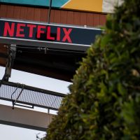 Netflix duplica sus beneficios anuales pese a bajar el ritmo de suscripciones