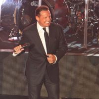 Los seguidores de Luis Miguel celebran sus 40 años de trayectoria