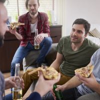 ¿Por qué mi novio prefiere estar con sus amigos antes que conmigo?