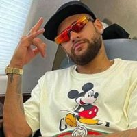 Neymar agradece mensajes y dice que el percance del avión fue “solo un susto”