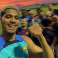 Spotify organiza en Miami un encuentro entre jugadores del Barça y artistas musicales