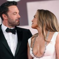 Ben Affleck cumple 50 recién casado y tan popular como en los años 2000