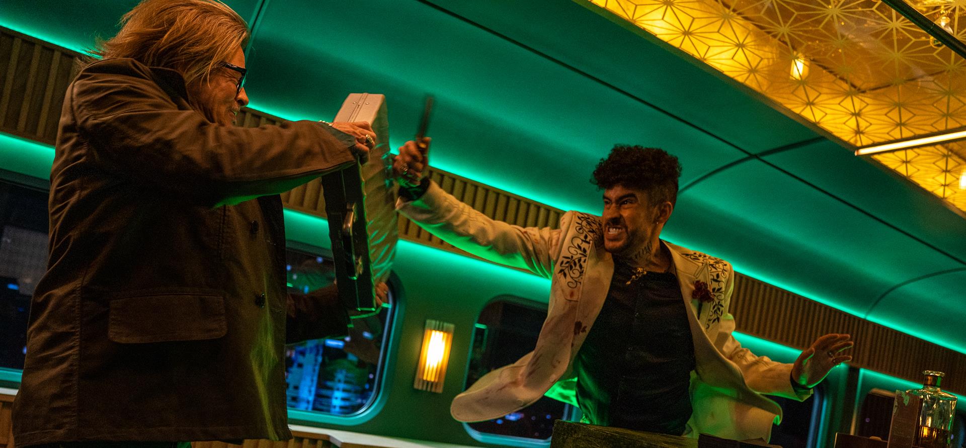 “Tren bala”, un disparatado y violento viaje con Brad Pitt y Bad Bunny