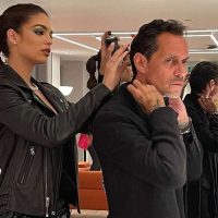 A Marc Anthony le dieron un botellazo en Medellín