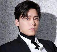 Actor chino detenido por uso prostitutas pierde contratos con Prada y L’Oreal