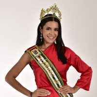 Nicole Valdivieso, reina de Manabí y Portoviejo, alista su campaña navideña y contra la violencia