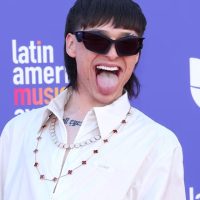 Investigan amenazas contra el cantante mexicano Peso Pluma