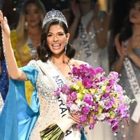 Sheynnis Alondra Palacios Cornejo, modelo y promotora comunitaria de 23 años, fue elegida como la Miss Universo 2023.