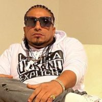 Oveja Negra dice que “La mujer de esta era” no estaba dedicado para nadie