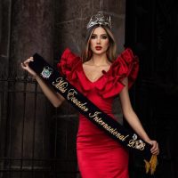 Paulethe Cajas inicia su viaje, de cara al Miss International 2024