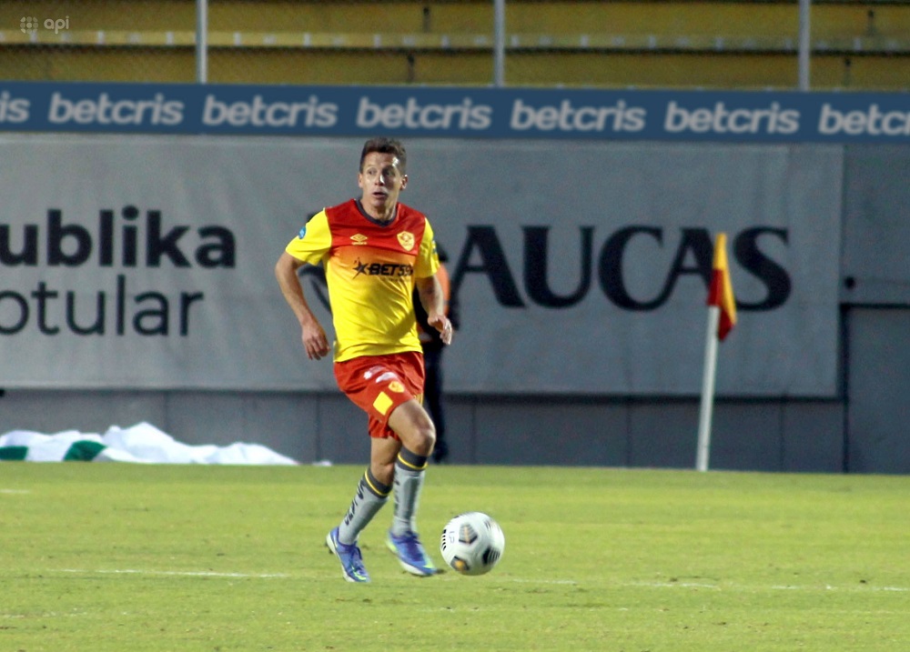 Aucas