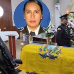 La policía Verónica Songor