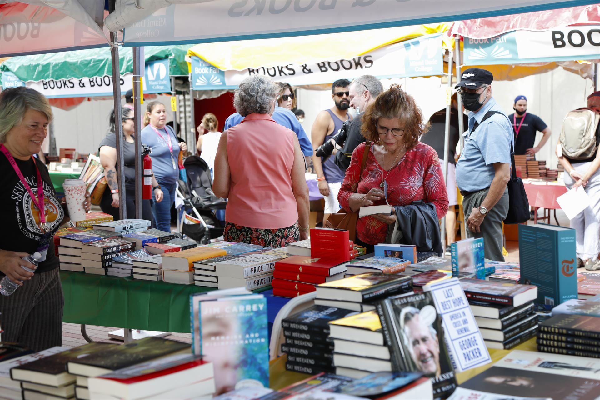 Arranca la Feria del Libro de Miami