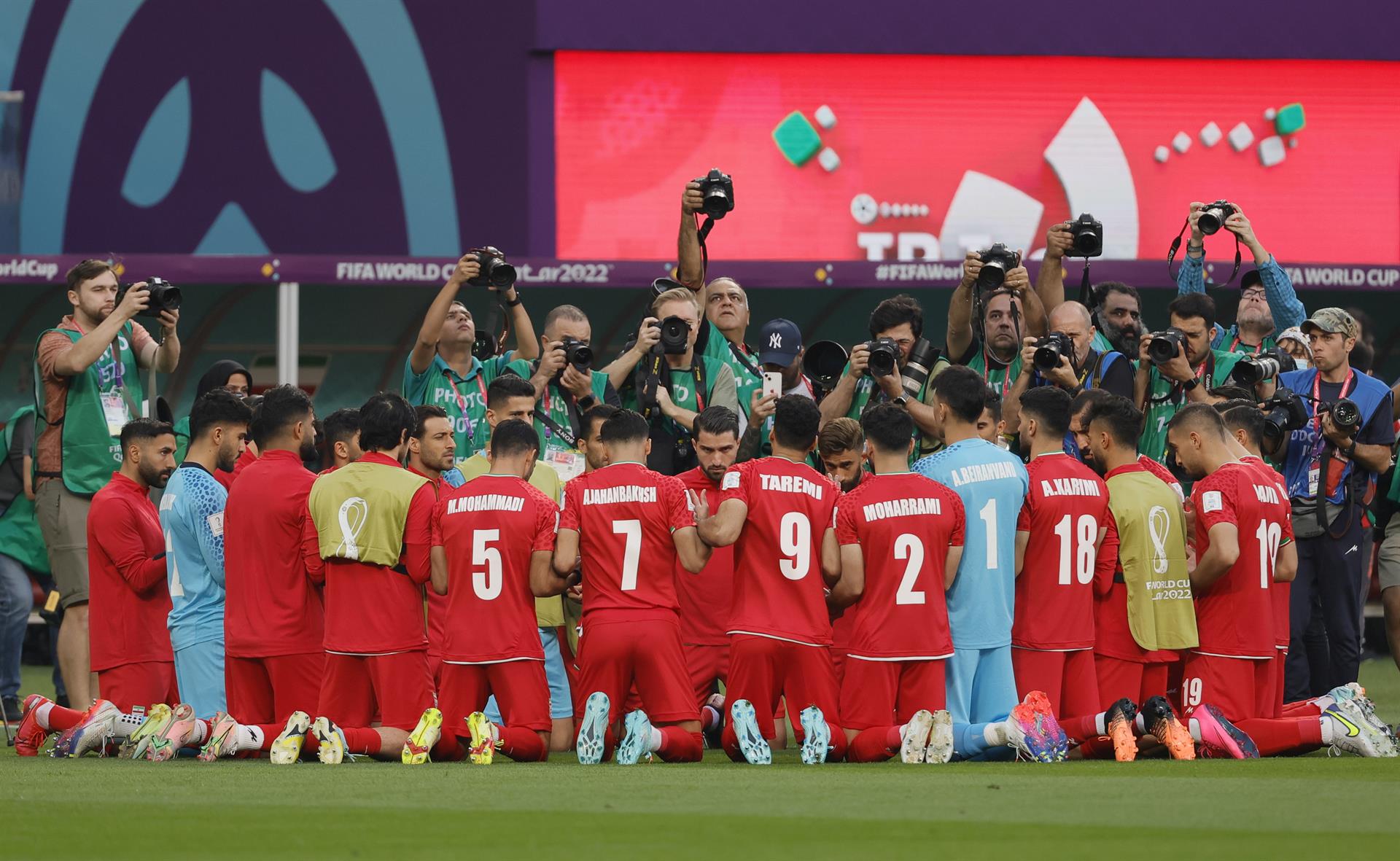 La selección de fútbol de irán no cantó su hinco en el Mundial de Qatar 2022