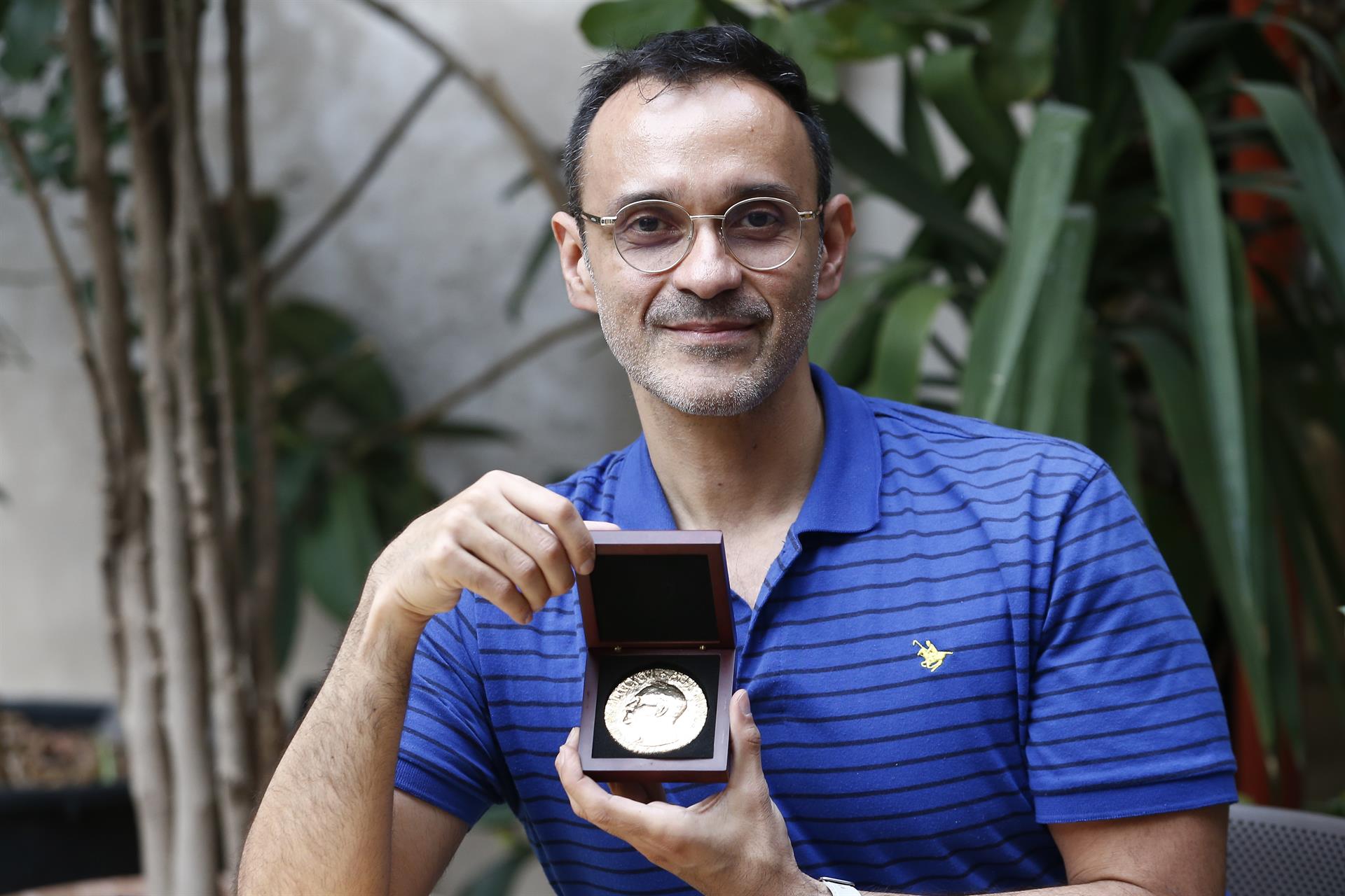 El médico costarricense Carlos Umaña, activista