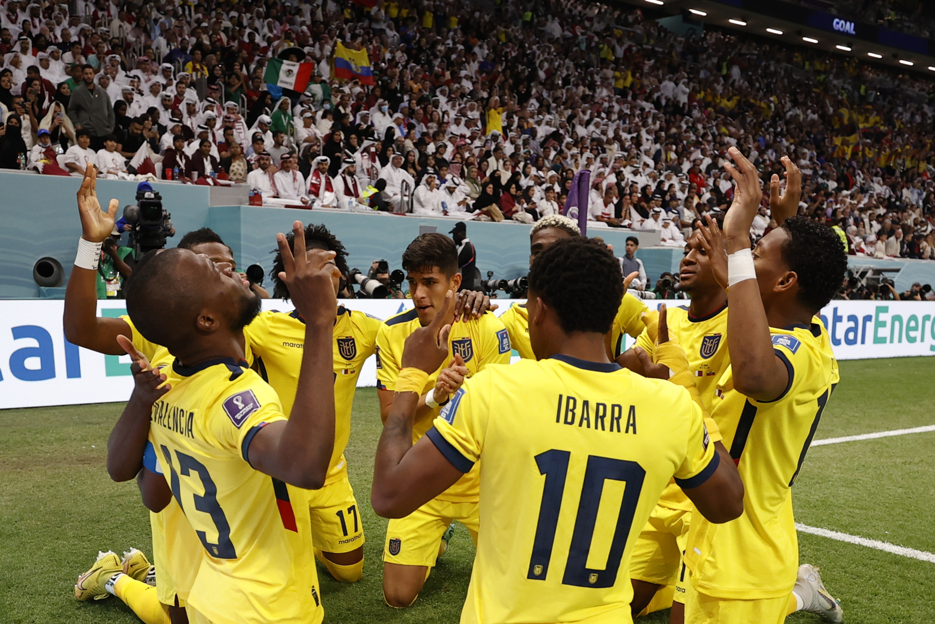 Ecuador celebra gol