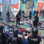 La Policía retoma el control de la cárcel de El Inca, en Quito, tras varios incidentes.