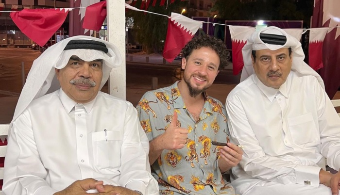 Luisito Comunica, reconocido youtuber e influencer mexicano, le apuesta a Ecuador para ganar el Mundial de Qatar 2022.