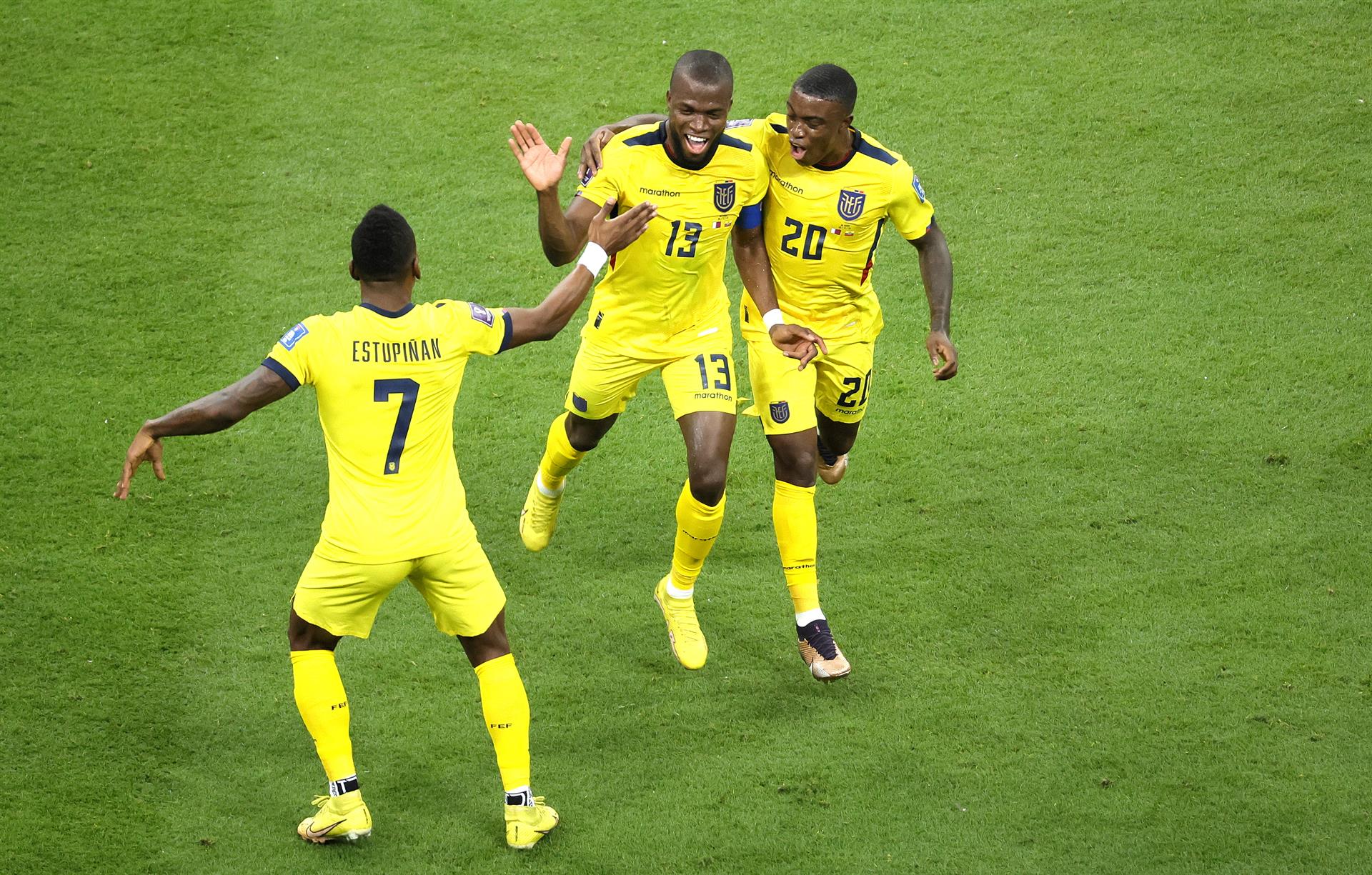 Enner Valencia celebra el gol Ecuador Qatar