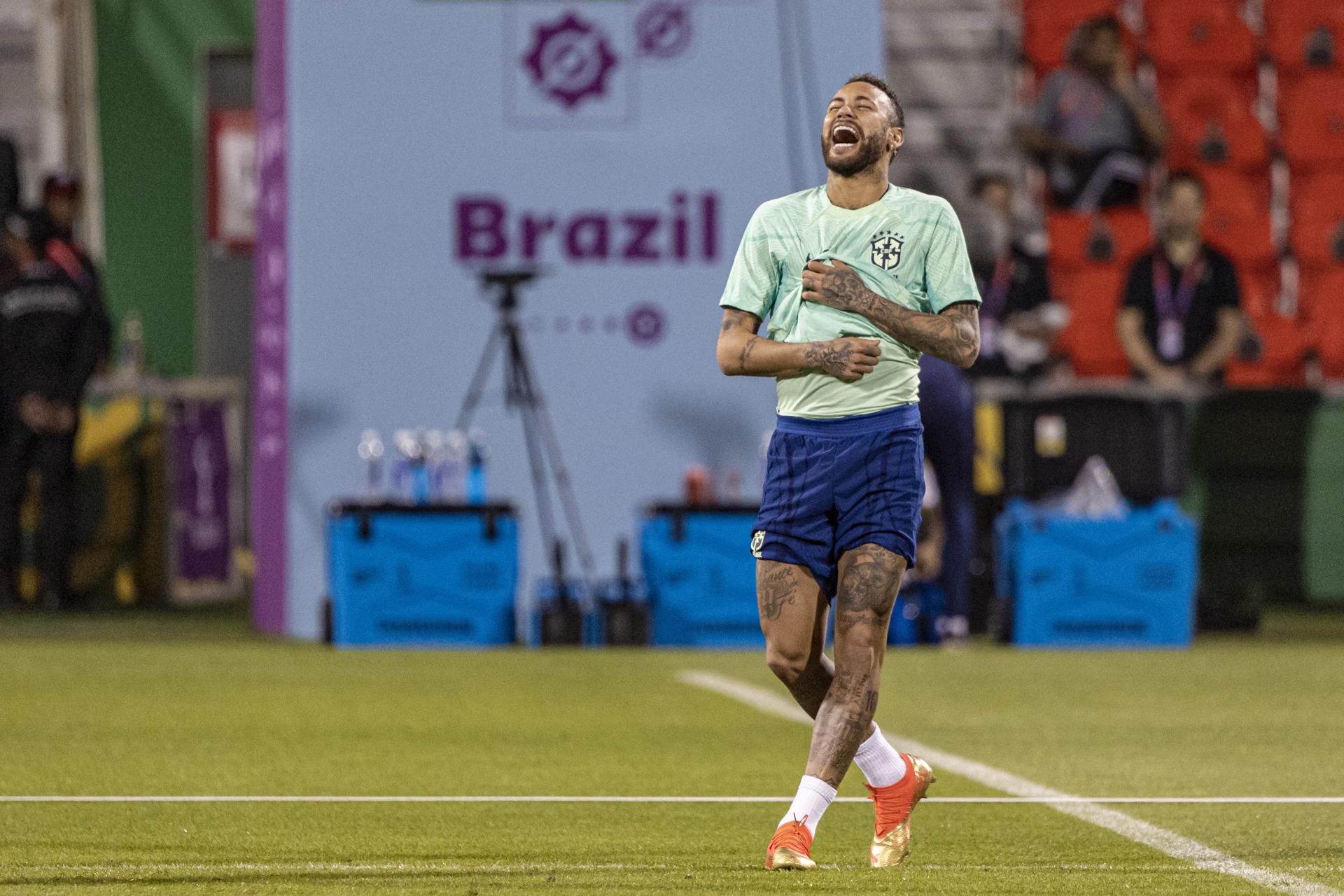 Neymar entrenó con Brasil