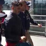 Germán Cáceres en el aeropuerto de Bogotá