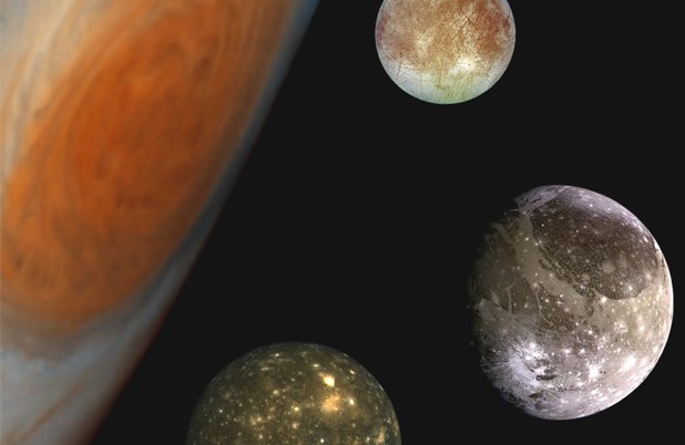 Este "retrato de familia" muestra una composición de imágenes de Júpiter y sus cuatro lunas mayores