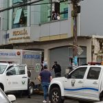 Un sargento de Policía fue asesinado en los exteriores de la Fiscalía de Santo Domingo de los Tsáchilas.