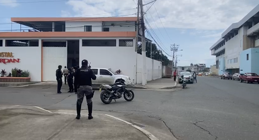 detenidos-manta-motel-hostal-triple asesinato