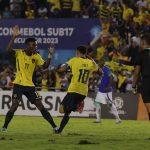 La Selección de fútbol de Ecuador Sub-17 entrena en la Casa de la Selección, en Quito, para su debut en el hexagonal final ante Paraguay.