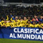 Jugadores de la selección Sub 17 celebrando la clasificación al Mundial de dicha categoría.