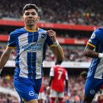 El ecuatoriano Pervis Estupiñán cerró la goleada del Brighton ante el Arsenal este domingo 14 de mayo del 2023.