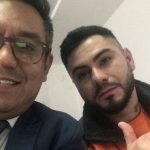 David Piña (der.) permaneció diez años encerrado en la cárcel de Cotopaxi.