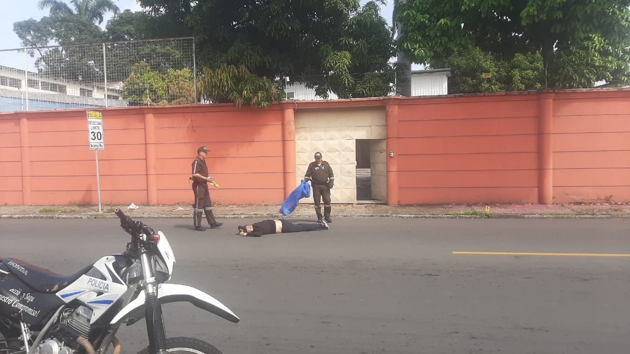 Policía mata secuestrador en Guayaquil