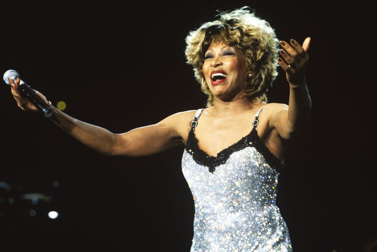 La reconocida cantante Tina Turner falleció a los 83 años de edad, confirmó su representante.