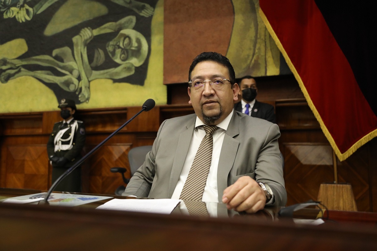 Virgilio Saquicela es reelegido como presidente de la Asamblea Nacional de Ecuador.