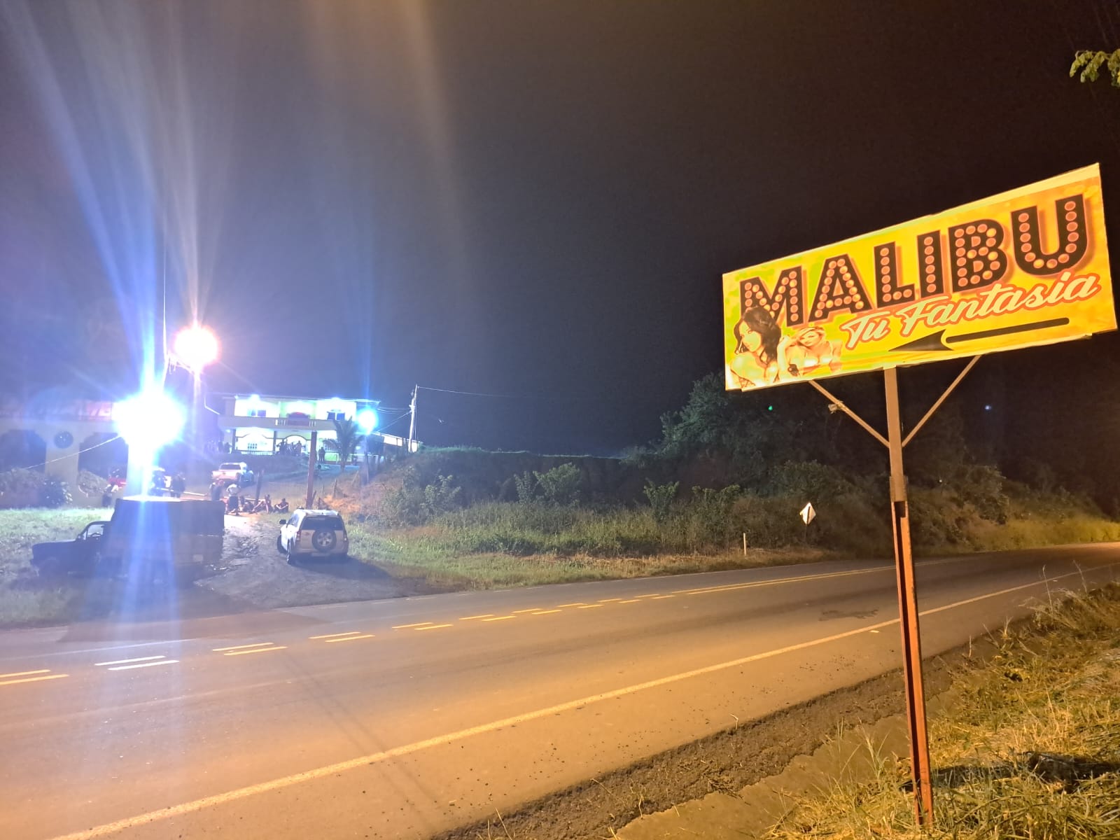 Balacera en prostíbulo Malibú Tosagua dos muertos guardia y administrador