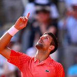 Djokovic gana su tercer Roland Garros y supera en 'grandes' a Rafa Nadal