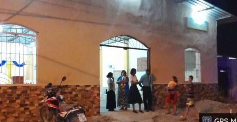 Le disparan a un pastor en plena oración